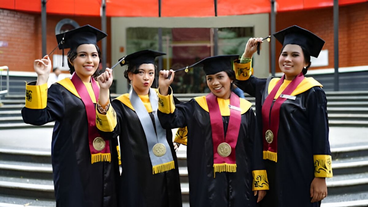 Student Governance and Its Role in Building University Futures