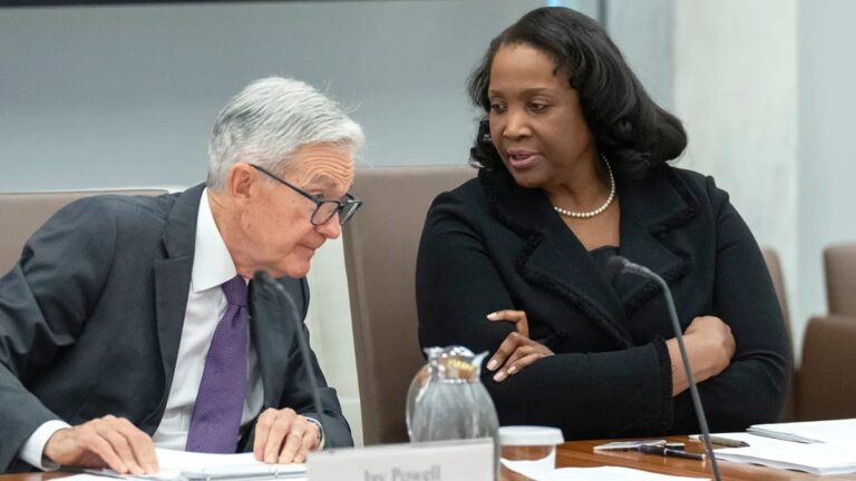 Trump Regulator Levels Mortgage Fraud Accusation Against Fed’s Cook